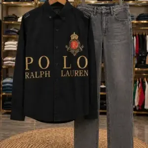 Men’s Modern Logo Print Shirt Set – Black Shirt with Grey Denim Jeans