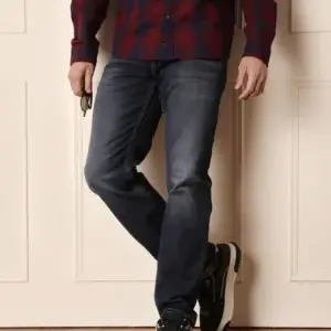Dark Blue Slim-Fit Jeans